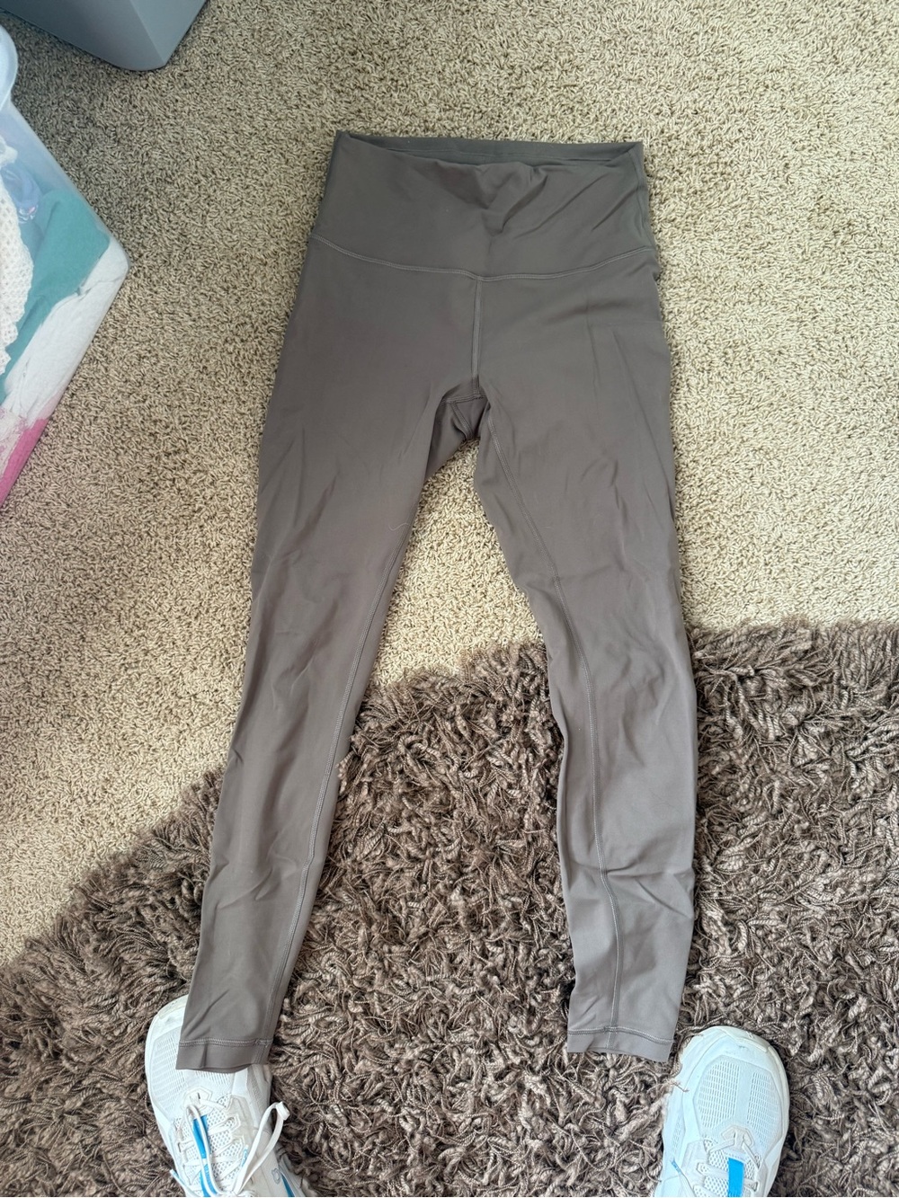 lululemon athletica nomad wonder train leggings 28’